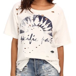 Free People Oversized Destroyed Boyfriend T SZ: L