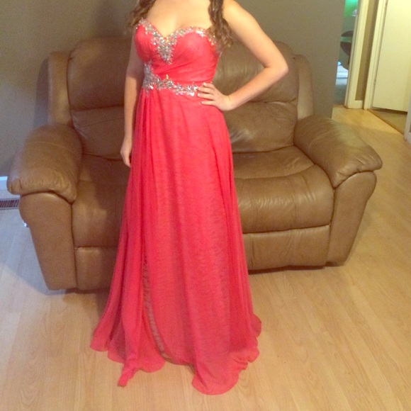 Prom dress, only worn once and a size 4.