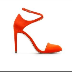 NWOT Orange Zara heels