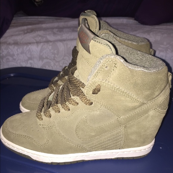 ⛔️SOLD !!⛔️ Nike Sky High Dunk Heel Wedge