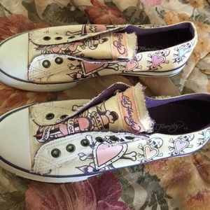 Ed Hardy slip on converse