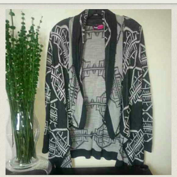 Say what? Cardigan - Picture 2 of 2