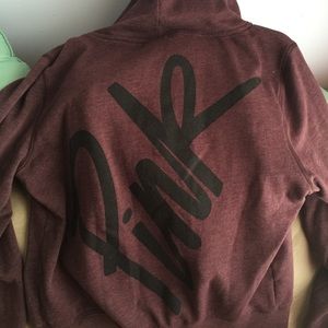 🎉Flash Sale 🎉 PINK Victoria Secret Maroon Zip