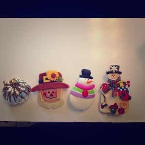 4 holiday pins