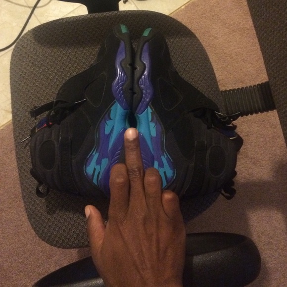 Jordan 8 - Picture 2 of 2