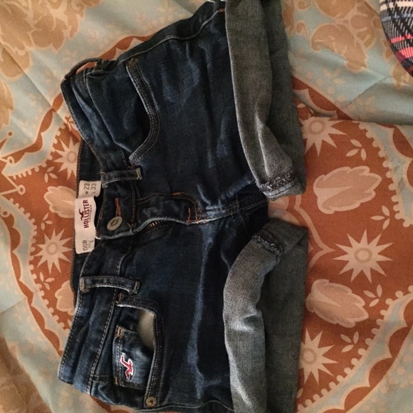 hollister short shorts