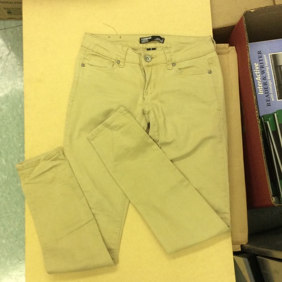 London Low Rise Tan Skinny Fit