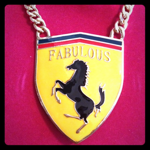 🆕 FABULOUS Horse Swag Chain