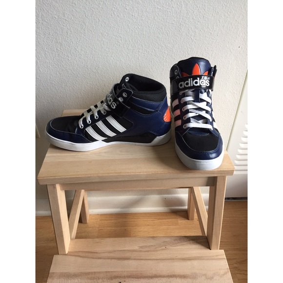 adidas high ankle sports shoes