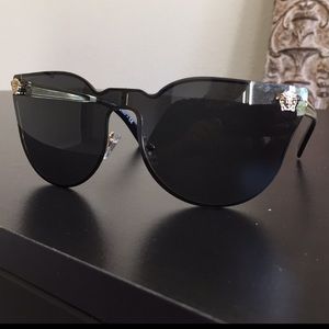 Versace Sun Glasses