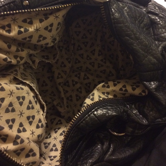 Purse - Picture 2 of 3