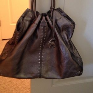 Micheal kors silver nearly new bag