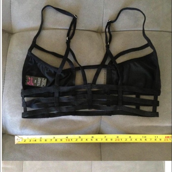 Cage set extra pics