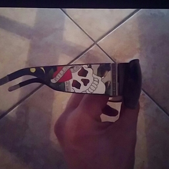 Ed Hardy \