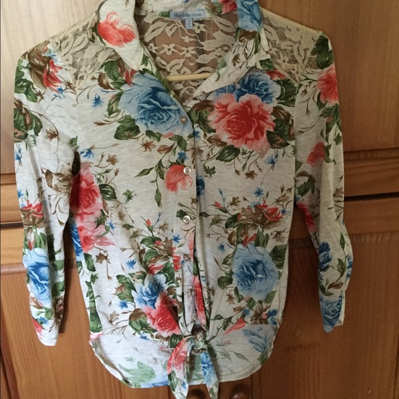 Charlotte Russe flower top