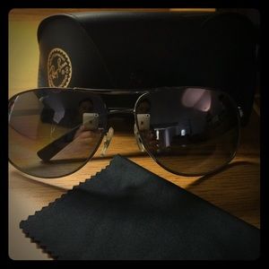 Aviators. Ray-ban aviators