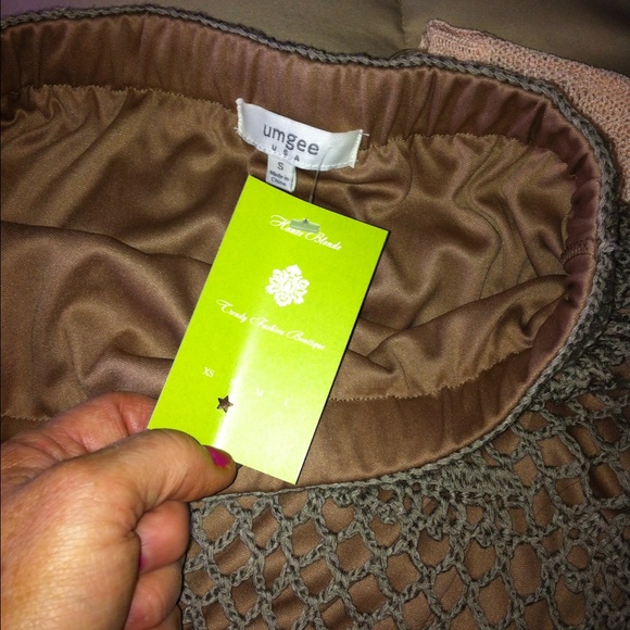 CROCHET HIGH/LOW SKIRT iN MOCHA - Picture 4 of 4