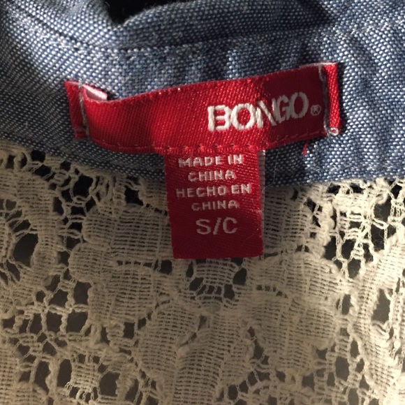 Lace top - Picture 2 of 3