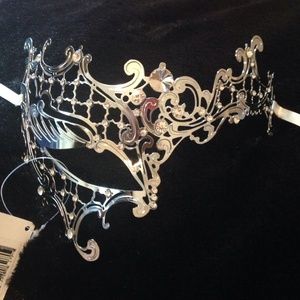 Masquerade mask