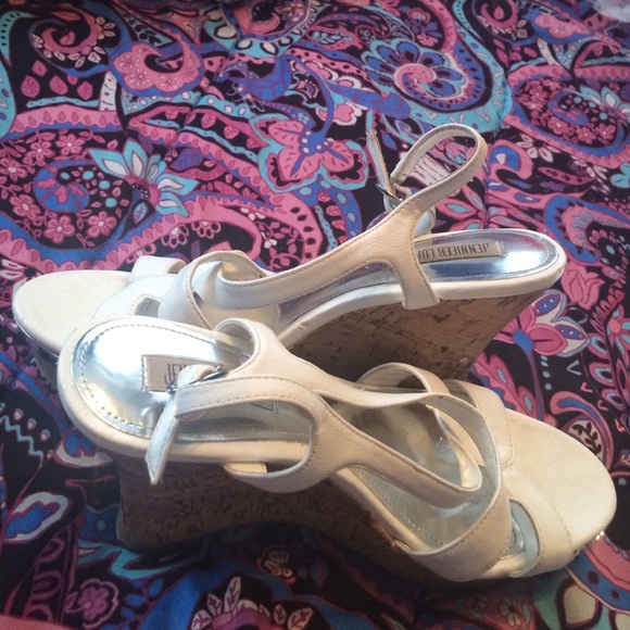 Summer wedges - Picture 3 of 3