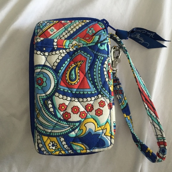Vera Bradley All In One Wristlet