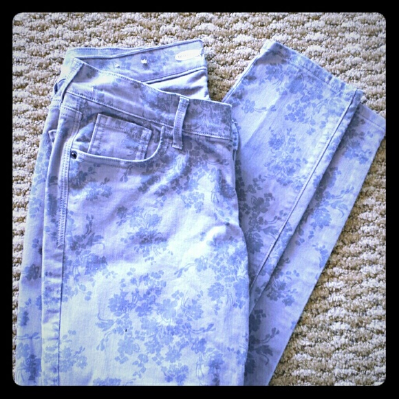 Old Navy Rock Star Grey Floral print Jeans