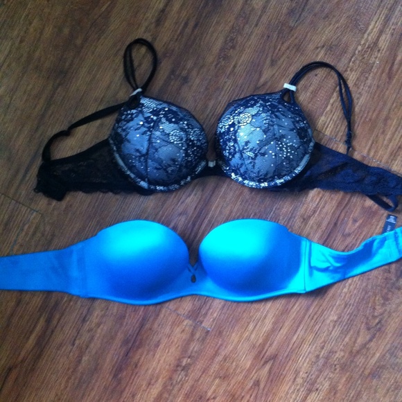 Bundle of Two VS Push Up Bras