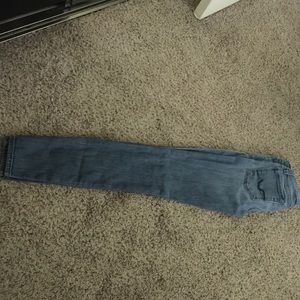 Seven jeans. Light wash. Skinny some elasticity