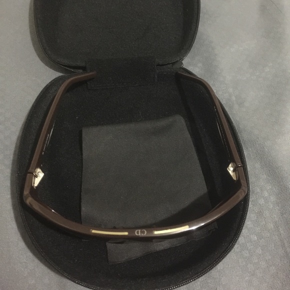 Price is firm. No trading. Thank you! - Picture 3 of 4