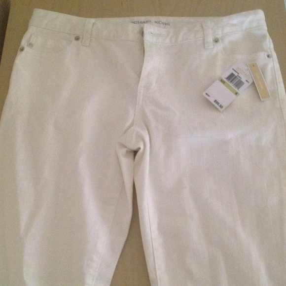 White Michael Kors Skinny Leg Jean/Capri