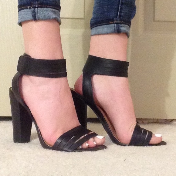 Bamboo Shoes - Black strap Heels