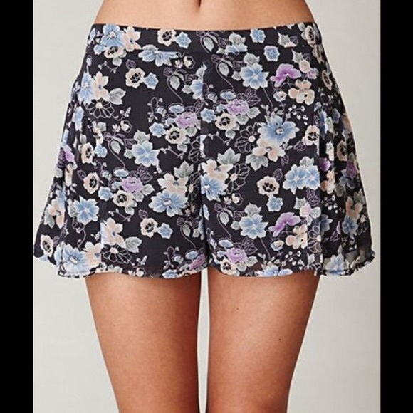 NEW Free People Floral Shorts $108