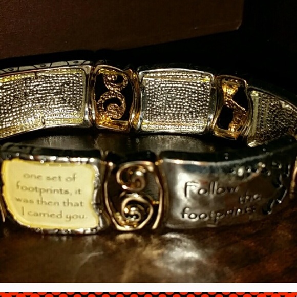 Footprints handcrafted bracelet - Picture 2 of 2