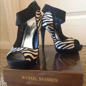***SOLD***Michael Shannon high heels