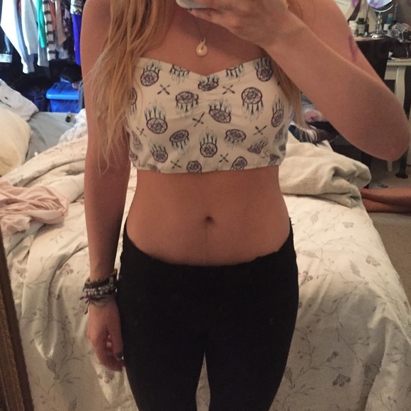 NWOT Dream catcher crop top/bandeau - Picture 3 of 3