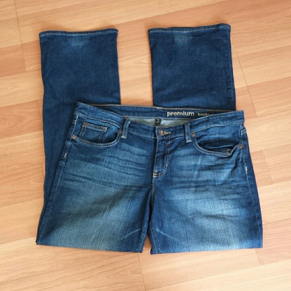 GAP premium bootcut Sz14/32r