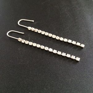 Cubic Zirconia Diamond Dangle Earrings. Like New!