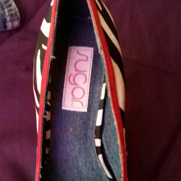 Sold on bundle - Picture 2 of 4