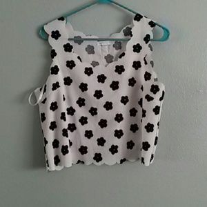 B&W floral crop top