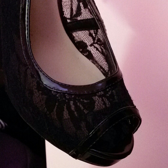 Sold on bundle - Picture 3 of 4