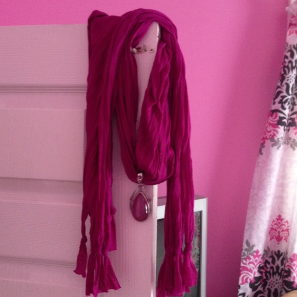 Scarf bundle - Picture 3 of 4