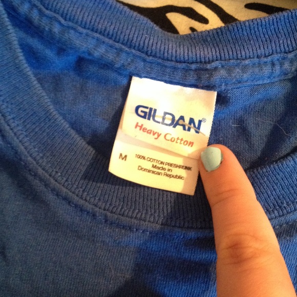 Blue tshirt - Picture 2 of 2