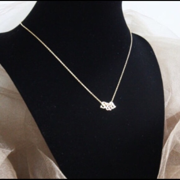 CUSTOM lowercase INITIAL NECKLACE - Picture 2 of 4