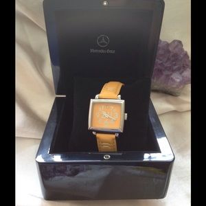 Never Worn - Needs Battery