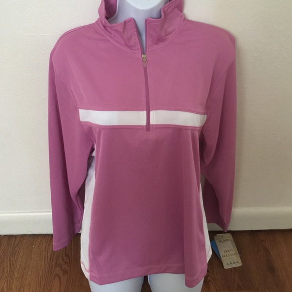 Active wear top - NEVER WORN 🍭🍭🍭
