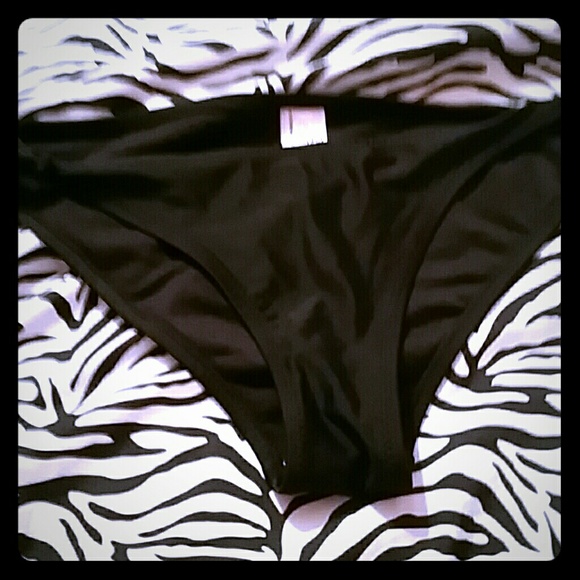 Black bikini bottoms