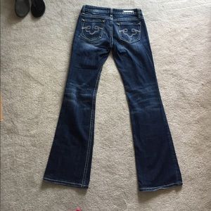 Rock revival jeans