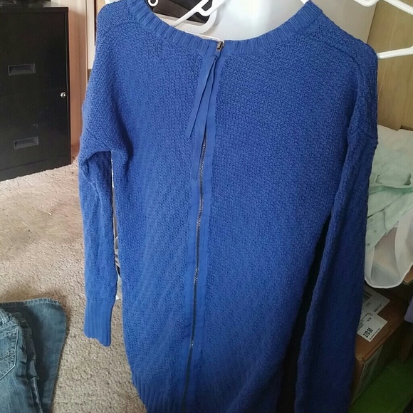 Long sweater - Picture 2 of 2