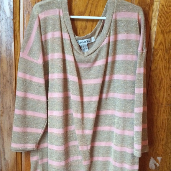Glitter gold stripes with pink