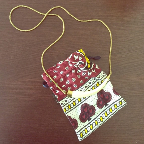 SUNO tusk necklace